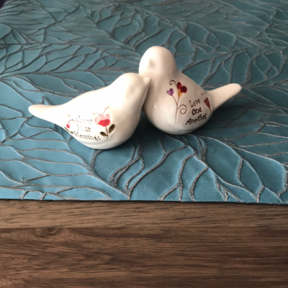 Count Your Blessings and Love One Another Porcelain Decorative Birds